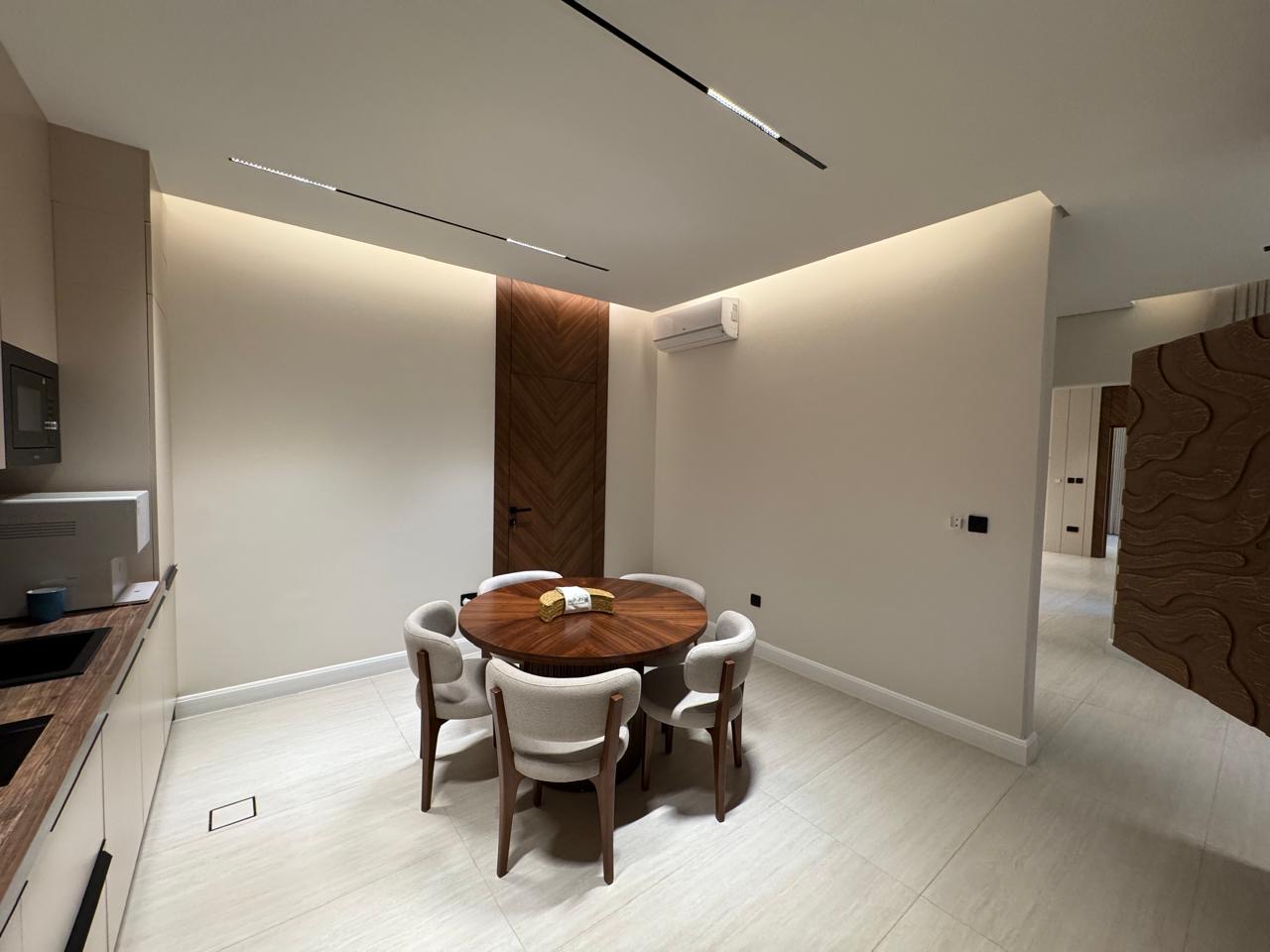 🏰 **Modern Luxury Villa | Sidra District – Roshn**    🏡 Villa C10 (Ghusoon) – Fully Independent